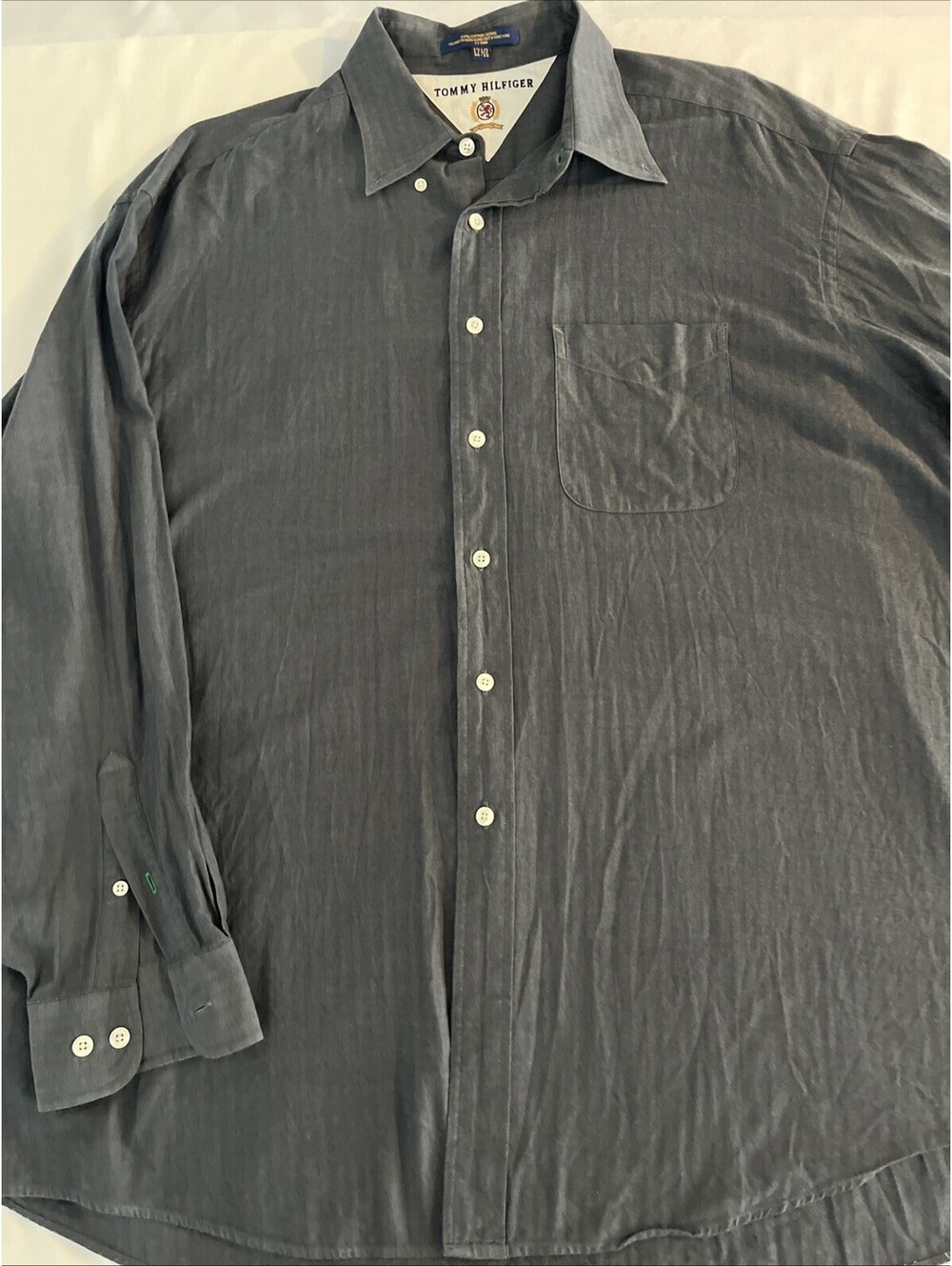 Tommy Hilfiger Men's Long Sleeve Button-Up Shirt 17.5 34/35